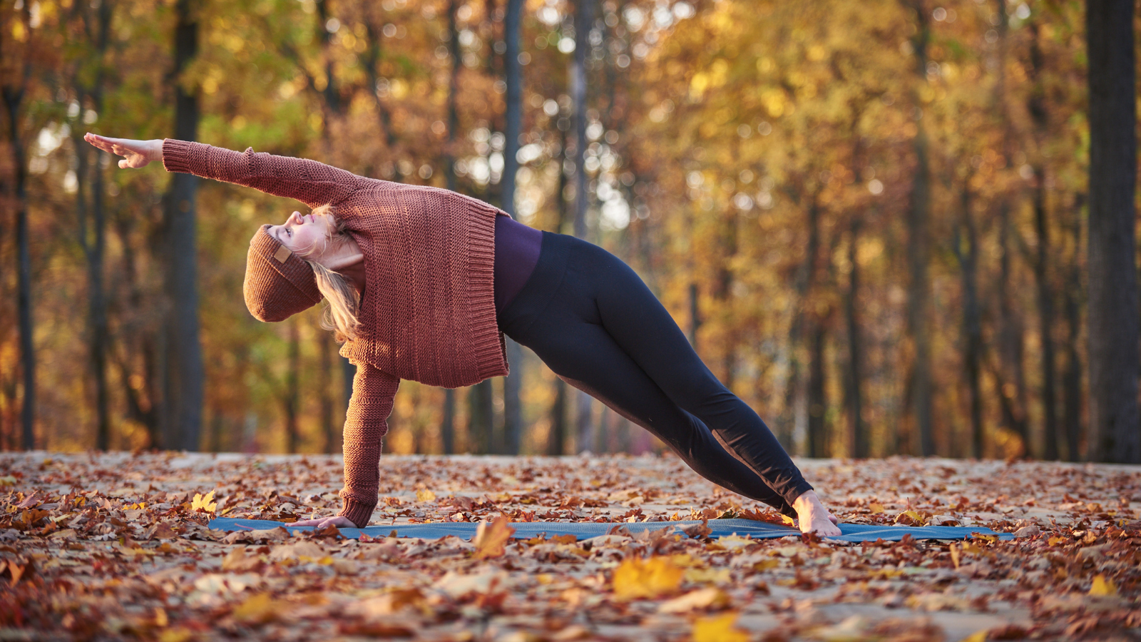 The origins and problems of mind-body dualism in the Western world in Side Plank yoga Pose (Vasisthasana)