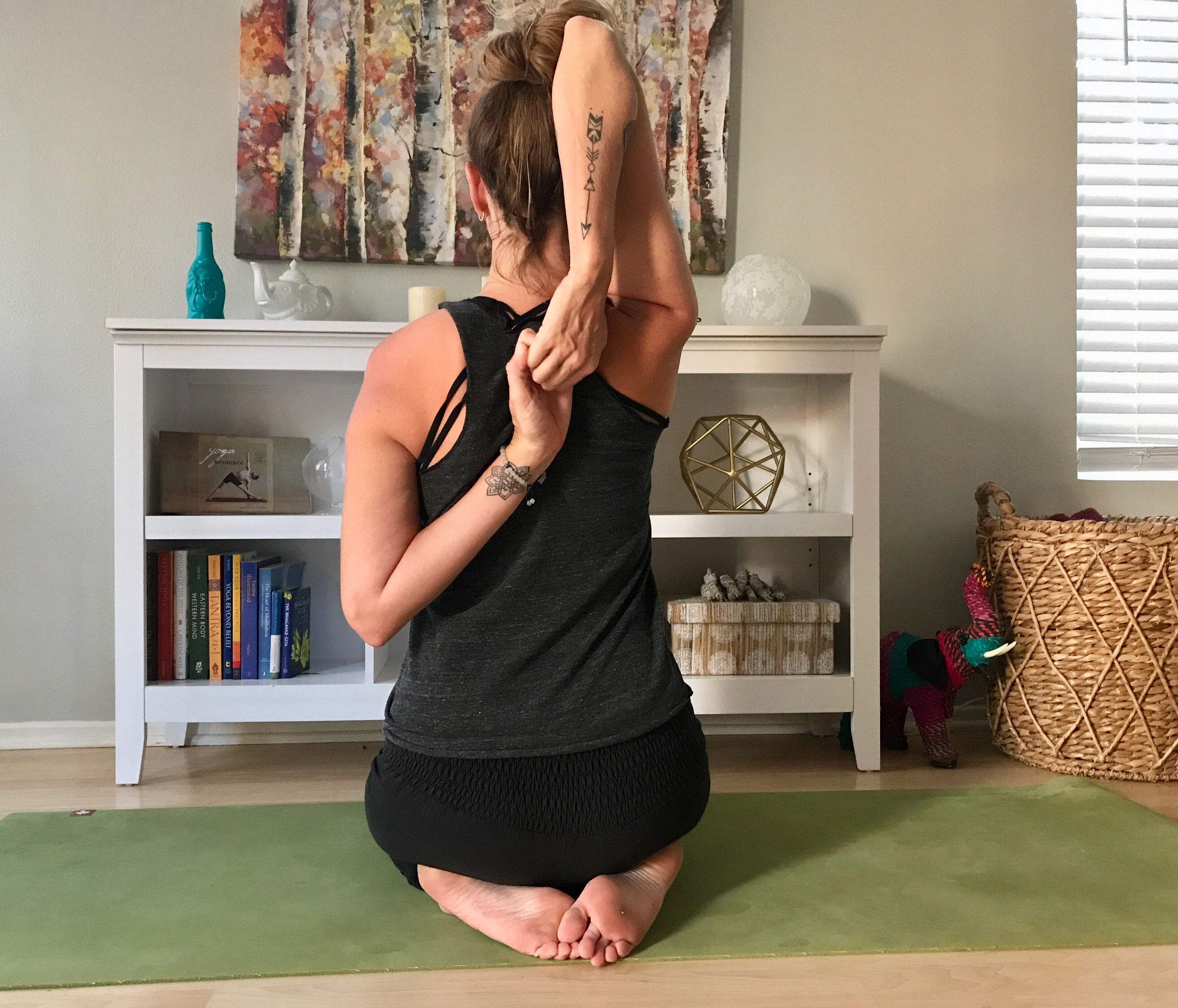 Gomukhasana Arms only