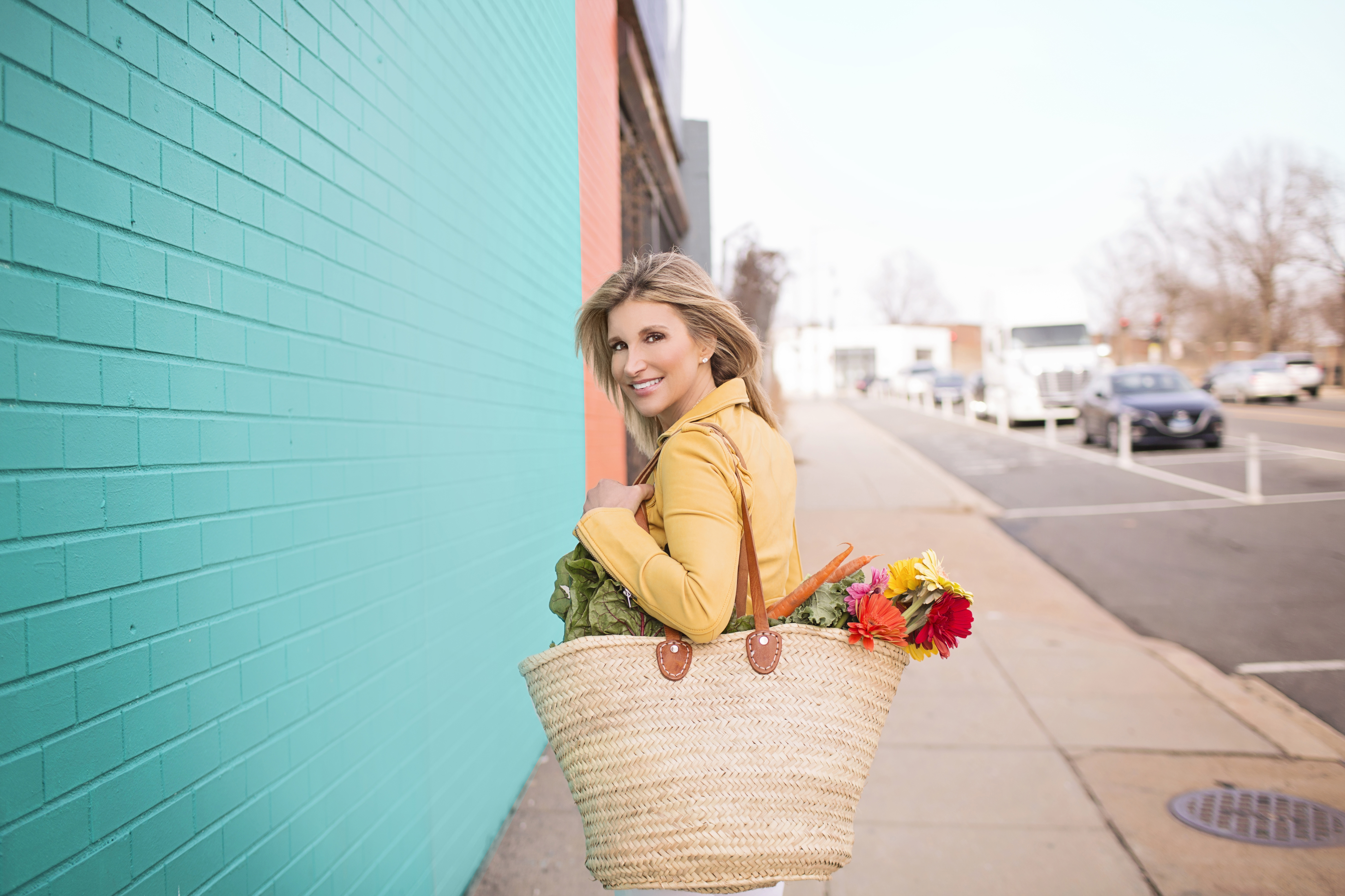 Elise Museles, nutritionist, food coach, author, health coach, podcast host