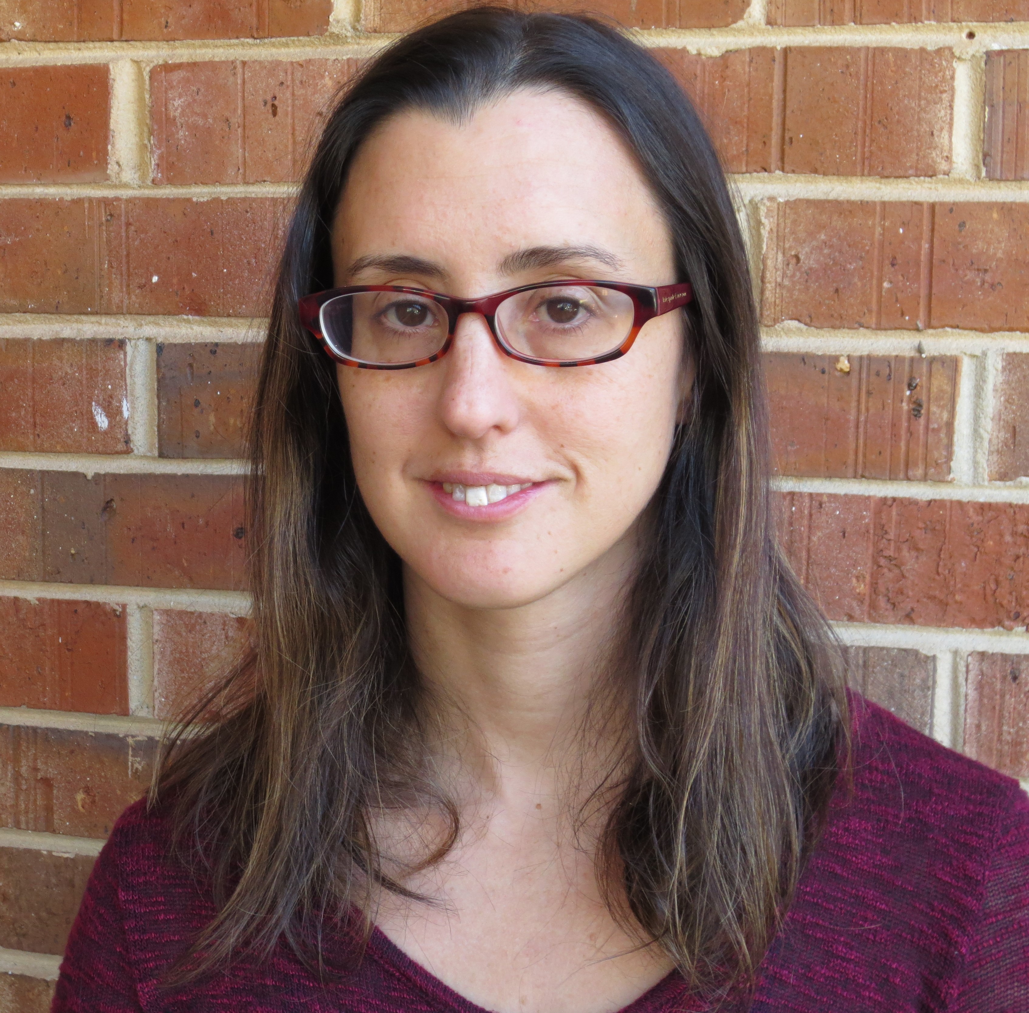 Marlysa Sullivan, YogaUOnline presenter, author Yoga and Science in Pain Care , yoga as part of comprehensive wellness program
