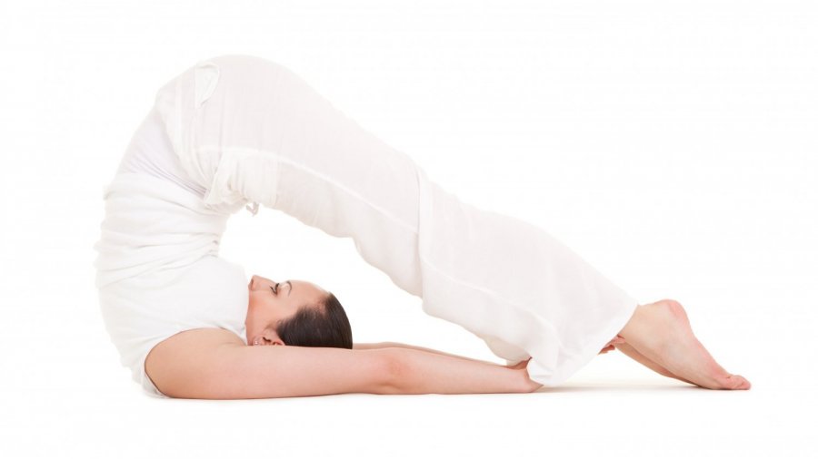 teaching yoga to people with a scoliosis