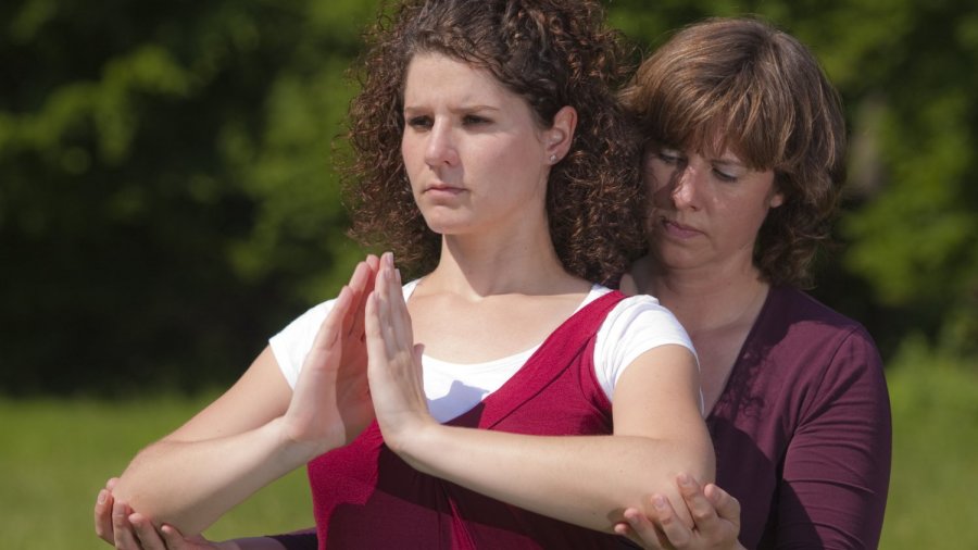 Dynamic Movement Assessment in Yoga Dynamic Movement Assessment in Yoga