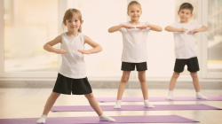kids doing yoga 