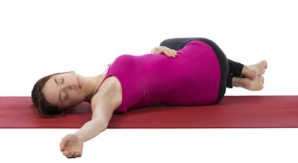Jathara Parivartanasana, Revolved Belly Pose