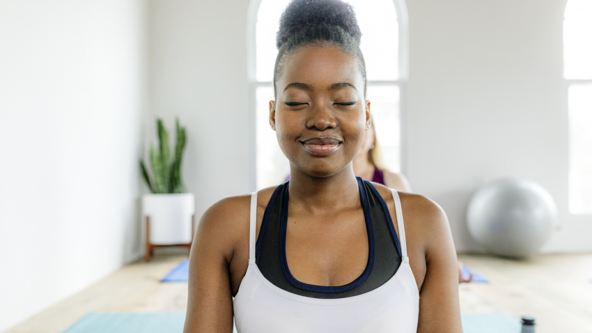 beginner_yoga_tips_for_practicing_in_vinyasa_yoga_studio
